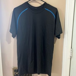 Men’s lululemon shirt